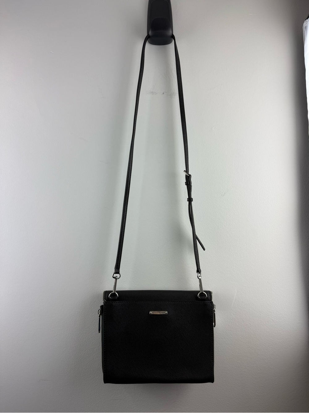 Rebecca Minkoff Marlowe Crossbody Bag Black Saffiano Leather Envelope Clutch EUC